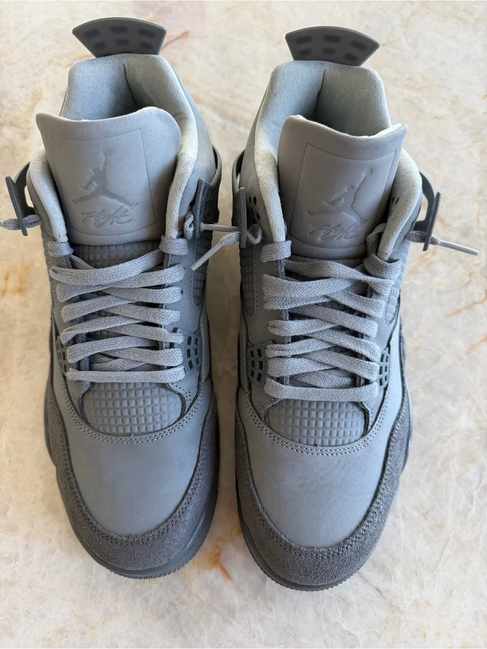 Jordan Retro 4 Men’s Sneakers — Grey